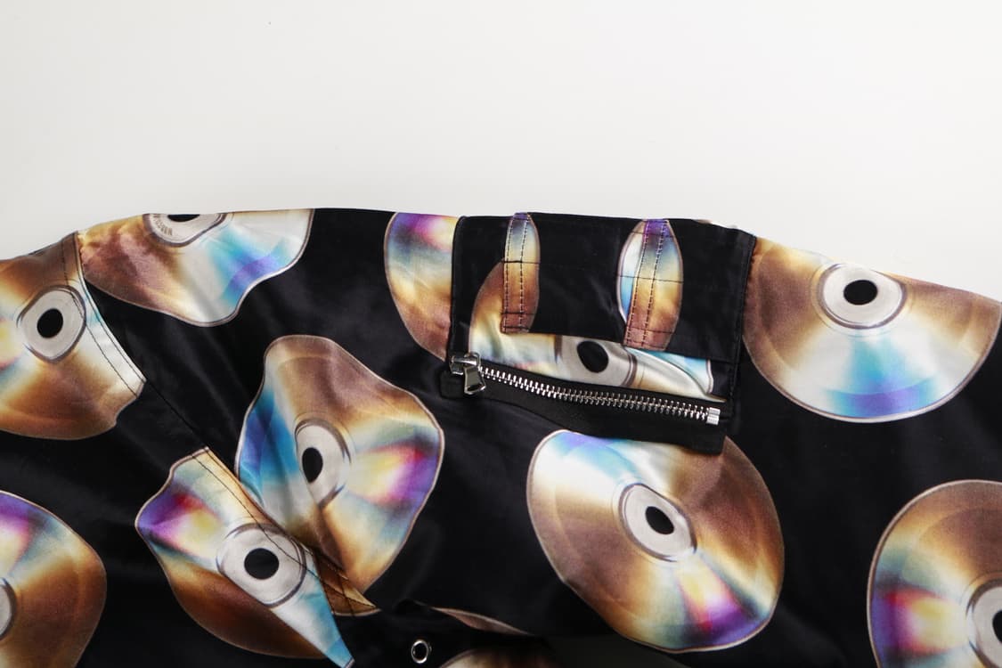 [XS] H&M x 모스키노 콜라보 CD 점퍼 상품이미지4