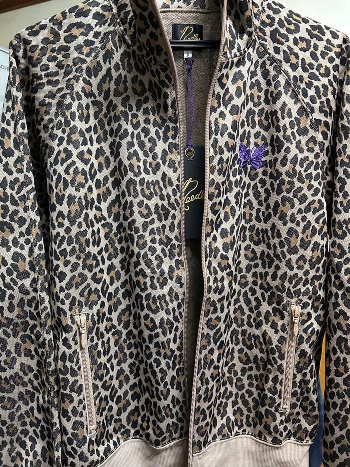 니들스 트랙 자켓 폴리 자카드 레오파드 상품이미지1