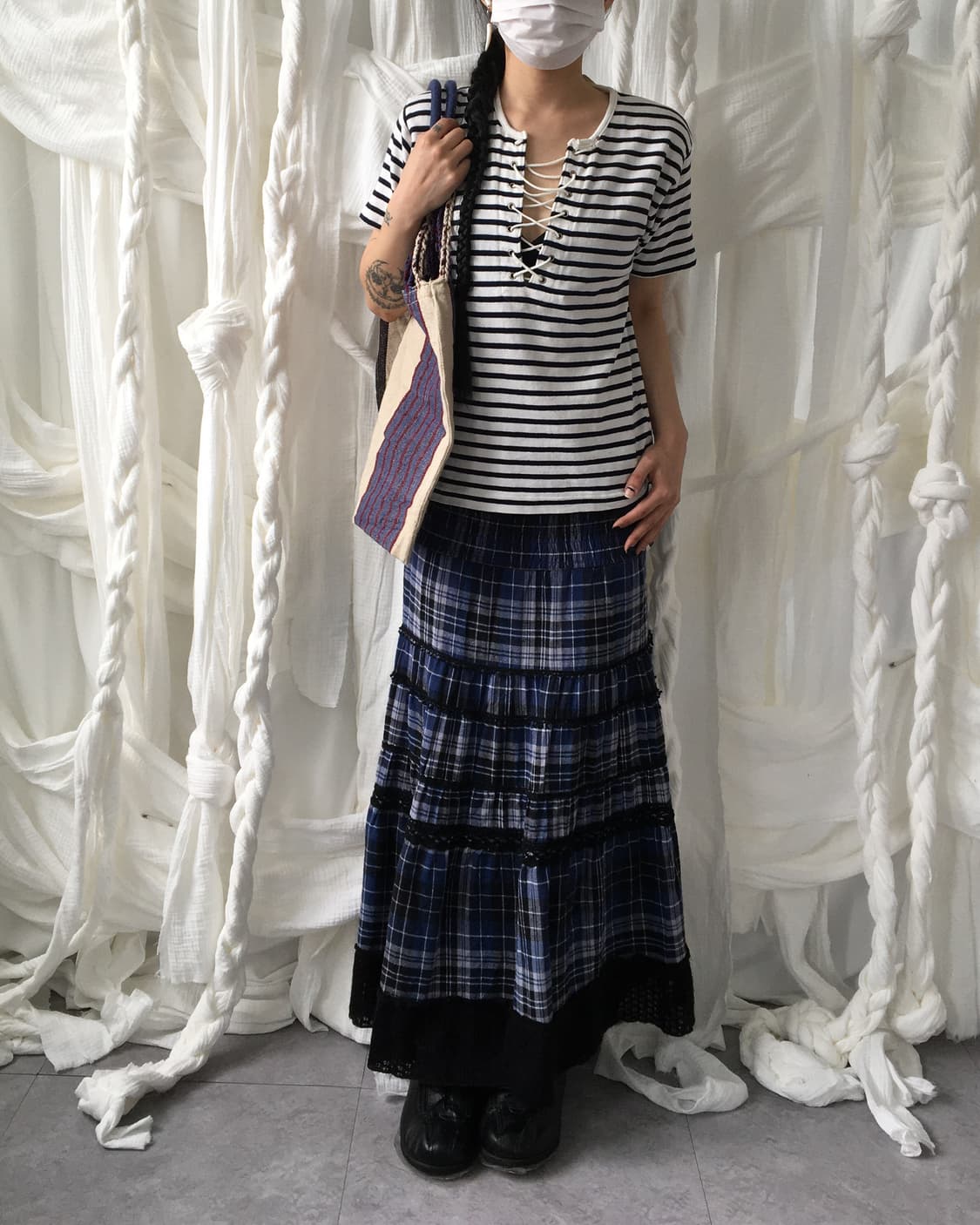 stripe pattern lace up t shirt 상품이미지1