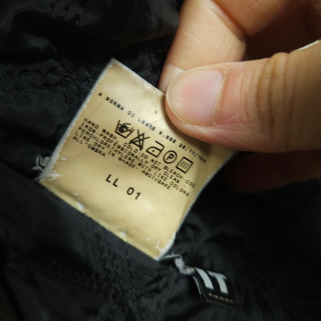 베르사체진스꾸뛰르 코듀로이 하프 코트 상품이미지6