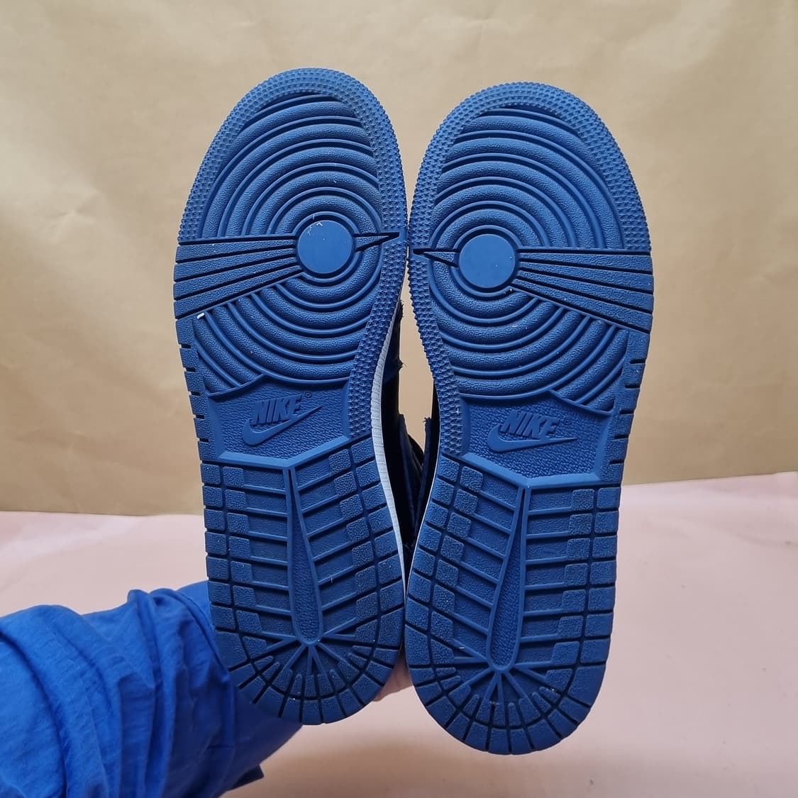 나이키 에어조던1 레트로 하이230 상품이미지3