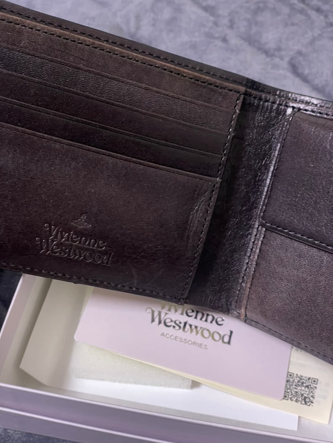 비비안 웨스트우드 반지갑 빈티지 브라운 상품이미지6
