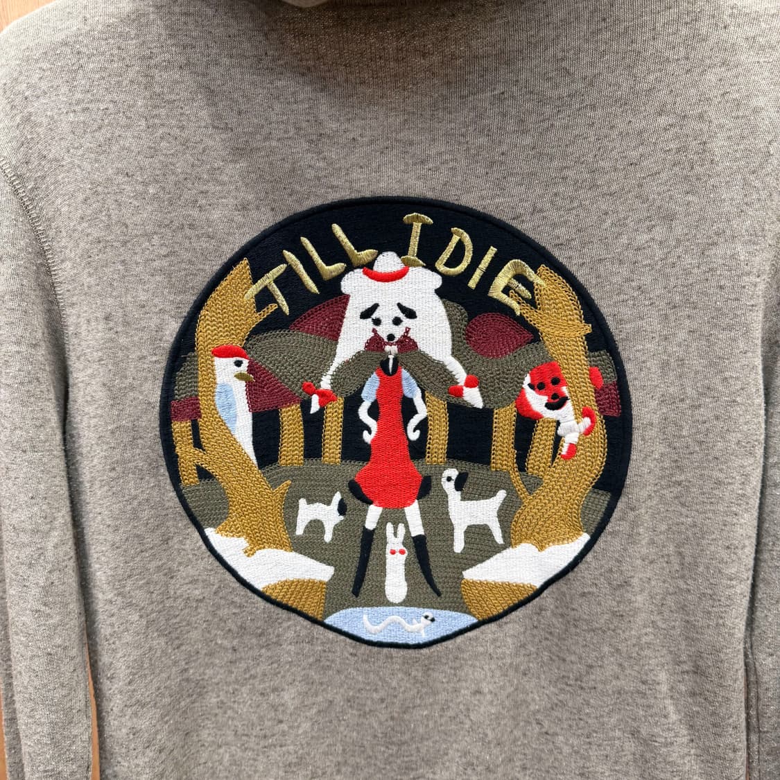 쟈딕 앤 볼테르 후드 집업 배색 안감 애니멀 자수 패치 디테일 그레이 상품이미지7