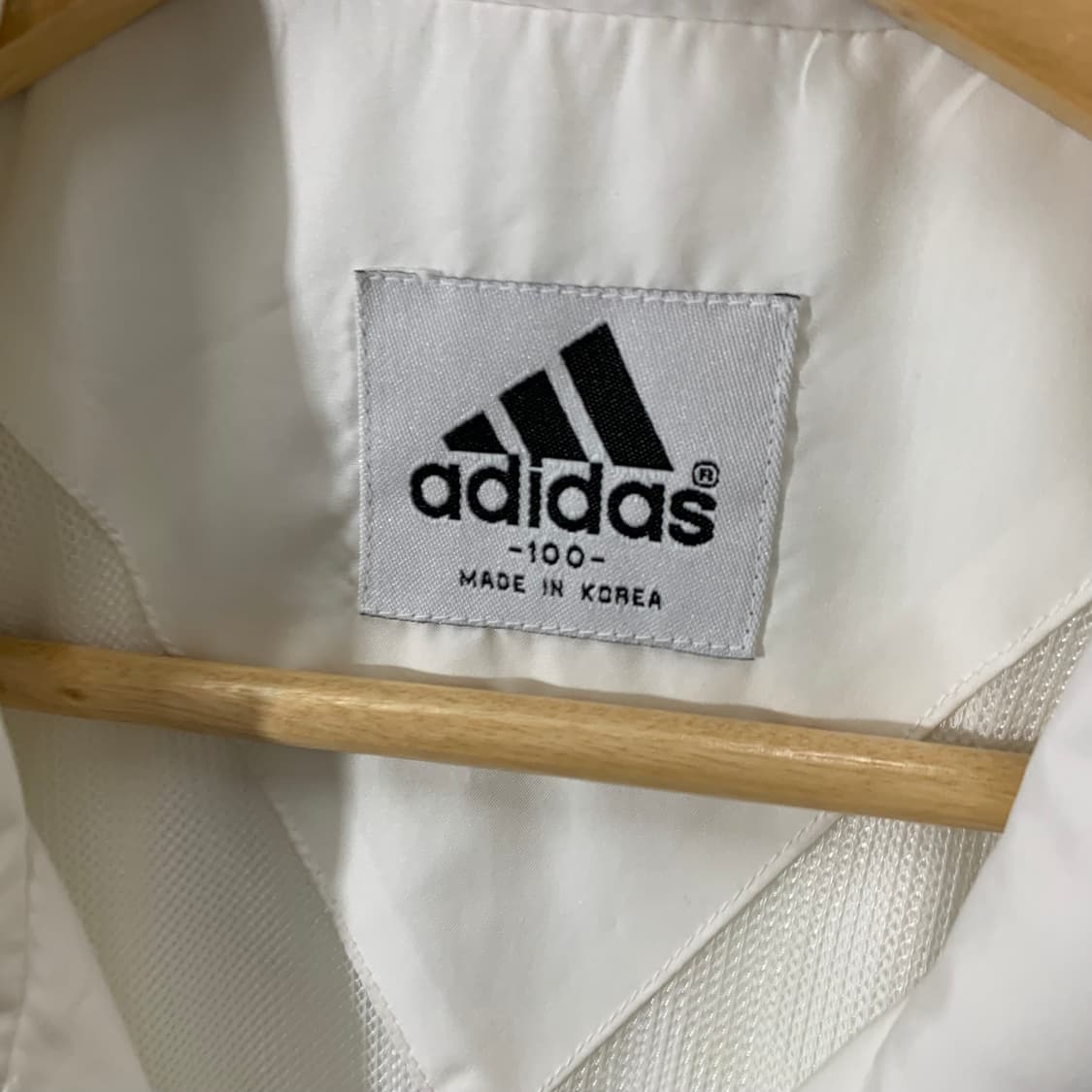 아디다스 리스펙트 올드스쿨 화이트 바람막이  상품이미지3