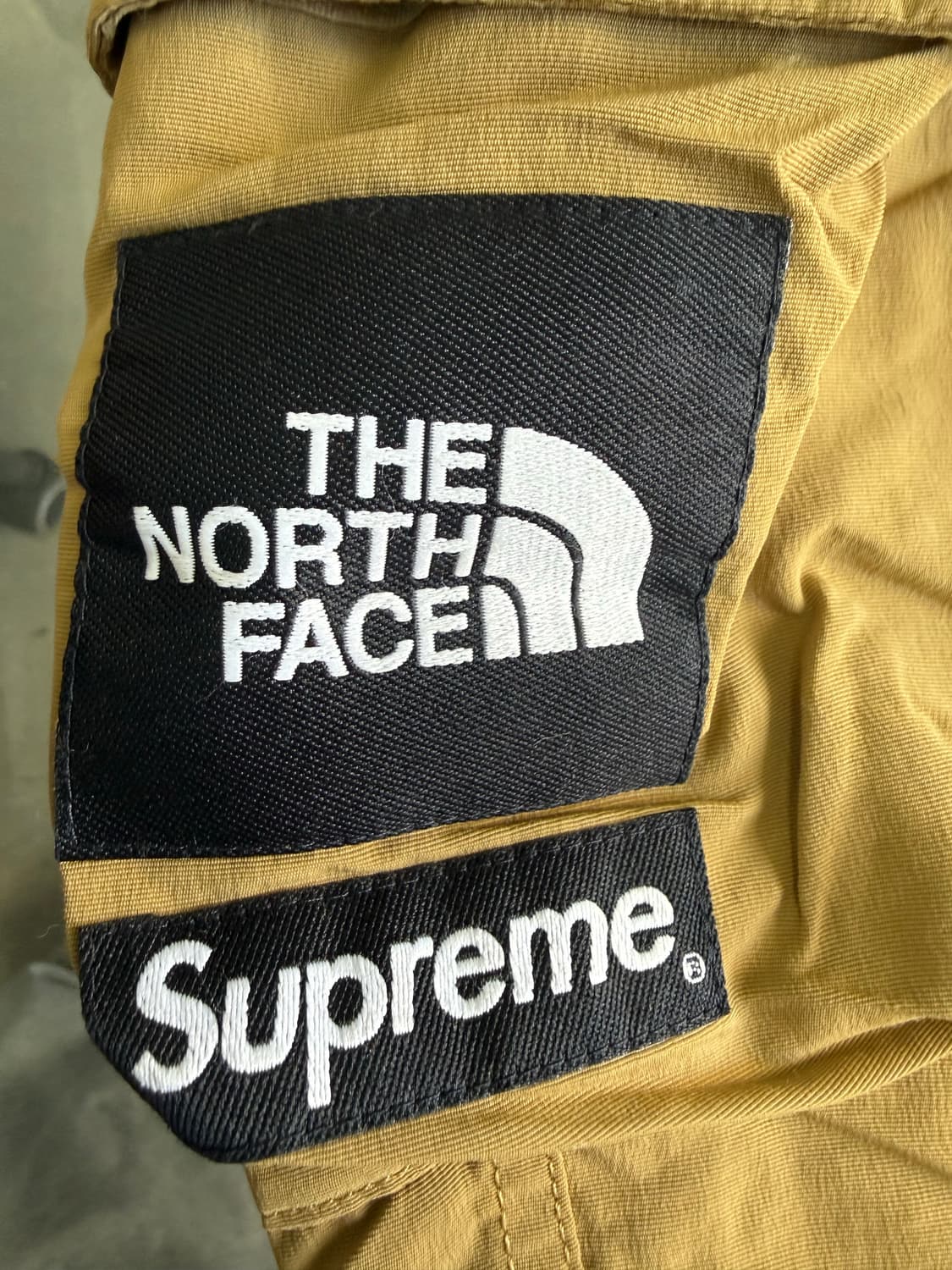 슈프림 노스페이스 카고 팬츠 베이지 M 상품이미지3