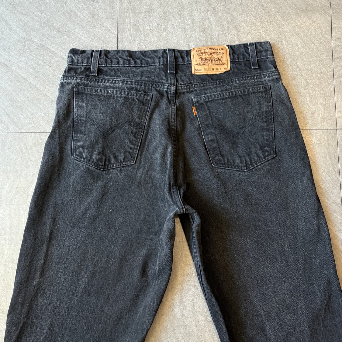90년대 생산 리바이스 550 데님 오렌지탭 블랙 팬츠 상품이미지6