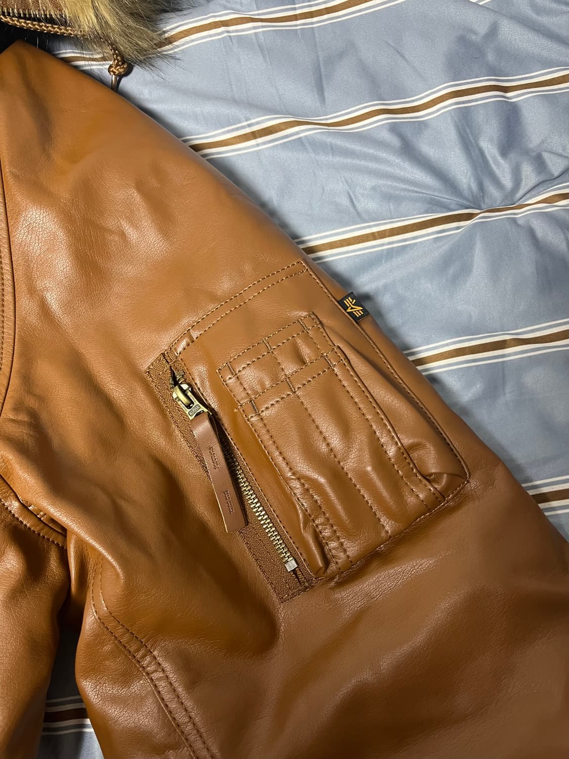 YESEYESEE x Alpha Industries N-3B Parka  상품이미지3