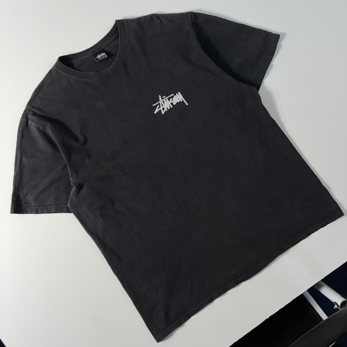 Stussy  스투시 올드폰 피그먼트 다이드 블랙 반팔티셔츠  상품이미지3