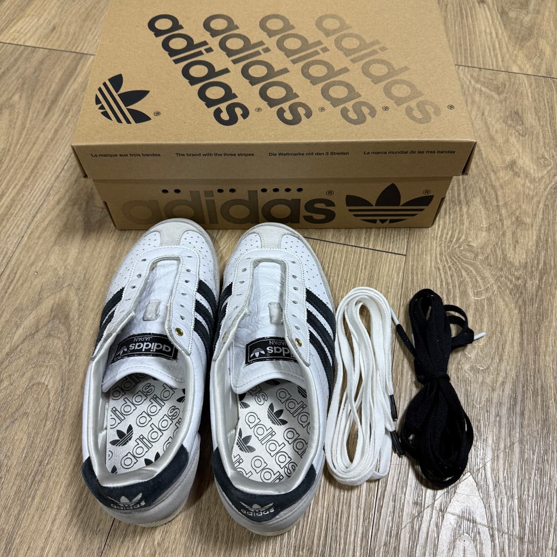 아디다스 재팬 W 화이트 블랙 250mm 상품이미지1