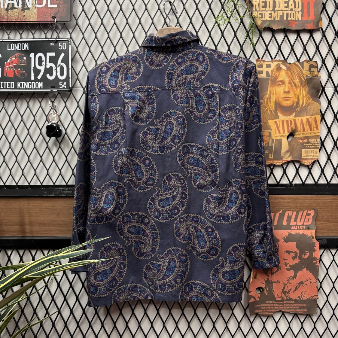 발렌티노 프린트 패턴 셔츠 전면 원포켓 포인트 퍼플 상품이미지2