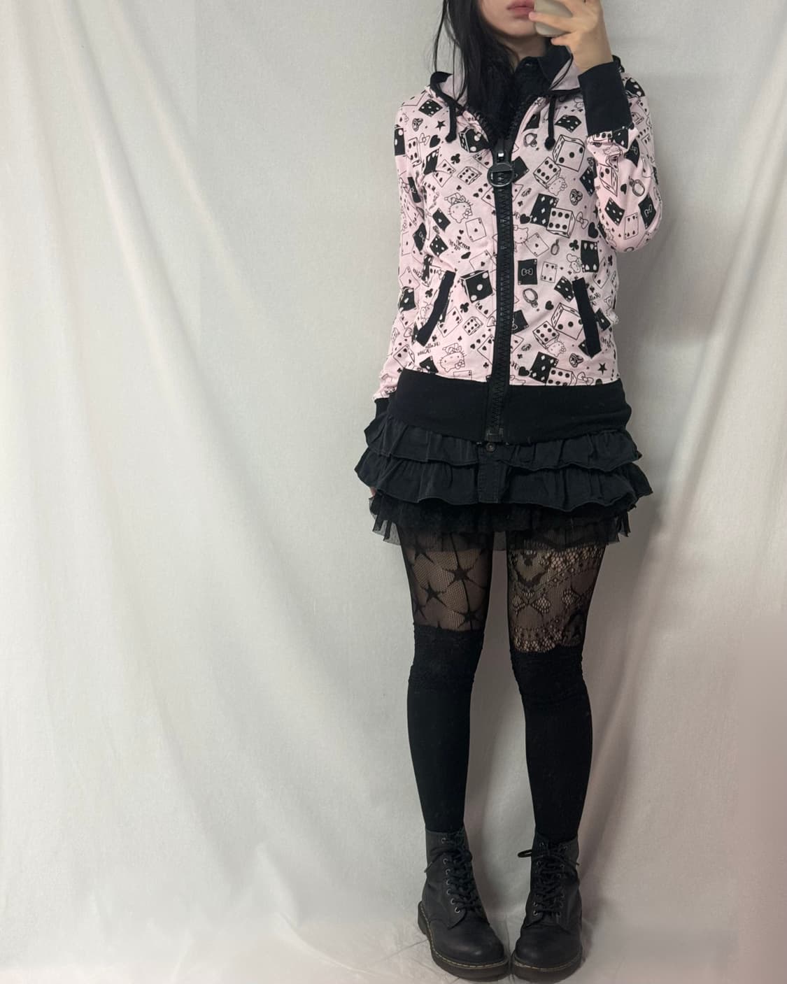 헬로키티 다이스 패턴 후디드 집업 상품이미지4