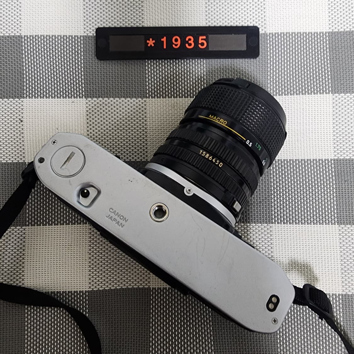캐논 AE-1 필름카메라 실버바디 35-70 줌렌즈 상품이미지5