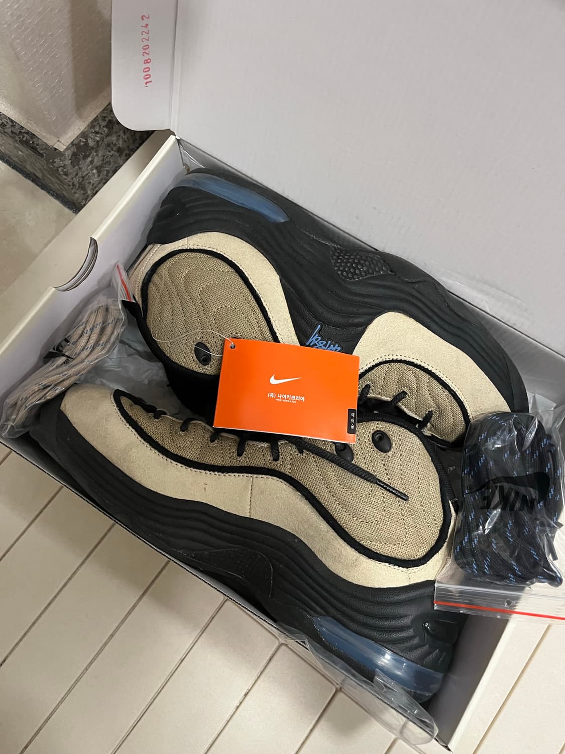 나이키 x 스투시 에어 페니 2 라탄 앤 라임스톤 상품이미지1