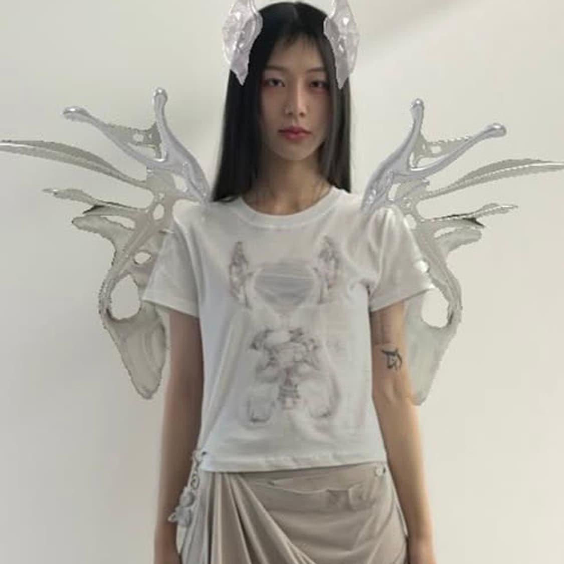 OJOS 오호스 더현대 한정 티셔츠 코이세이오  스컬프터 러브이즈트루 상품이미지2