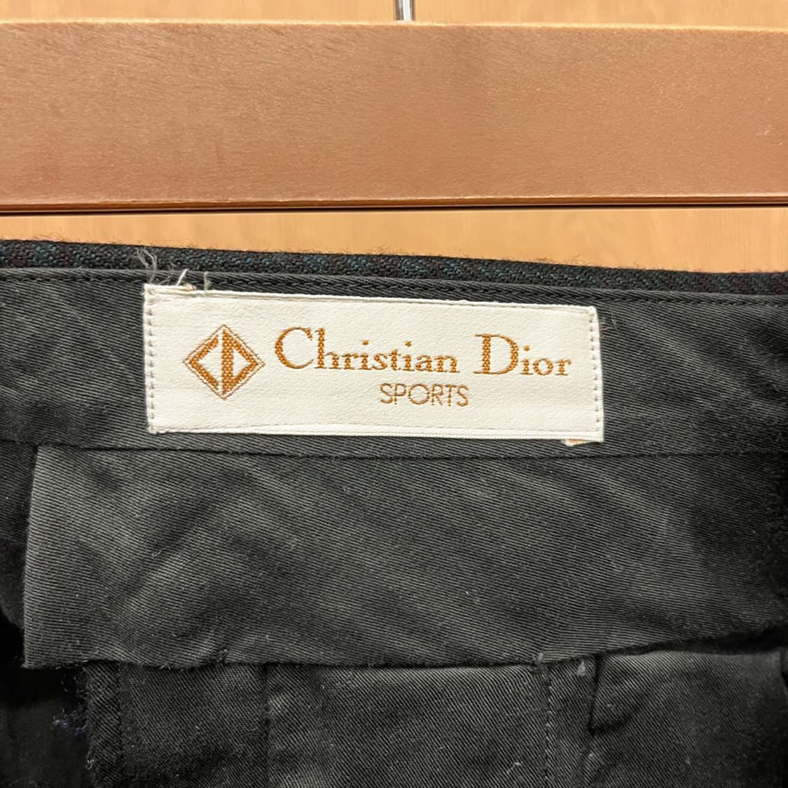 크리스찬 디올 코튼 팬츠 체크 패턴 플랩 버튼 포켓 플리츠 디테일 그린 상품이미지7