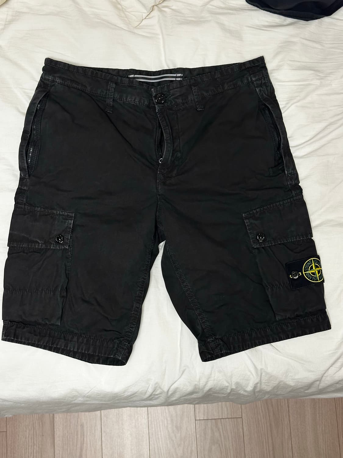 스톤아일랜드 탄창 카고 반바지 30 블랙 상품이미지1