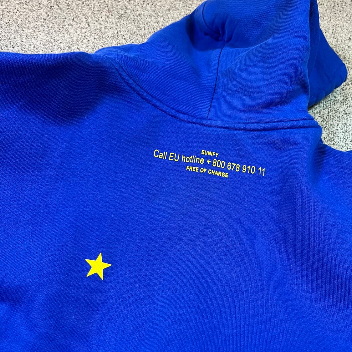 수베니어 오피셜 유니파이 후드티 블루 상품이미지3