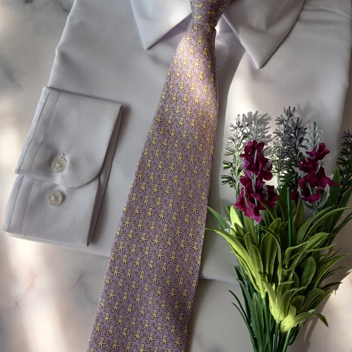 에르메스 실크 라벤더 문어 패턴 넥타이 9.5cm A등급 A18881
 상품이미지6