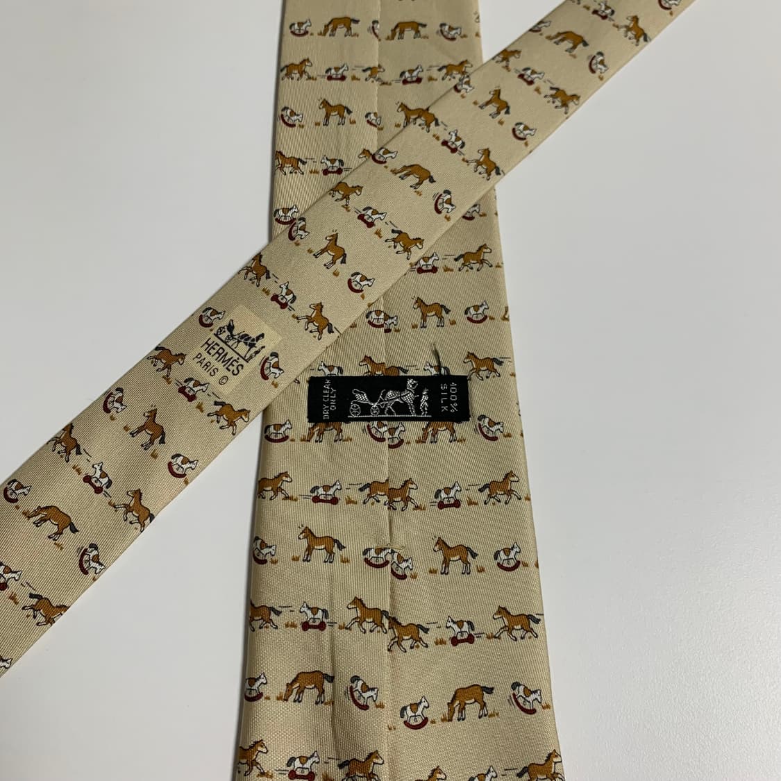에르메스(HERMES) 명품넥타이 100실크 최상급 9cm 상품이미지4