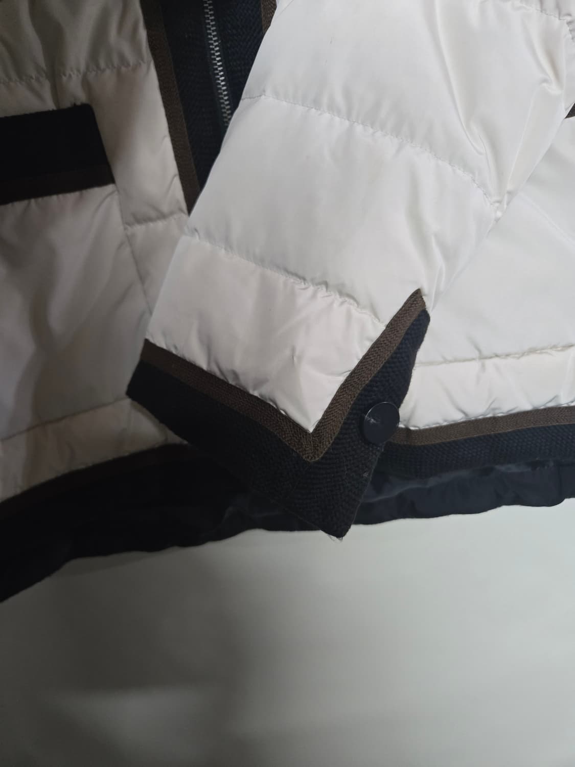 소울 SO.WOOL 아이보리 구스패딩 자켓M 상품이미지4