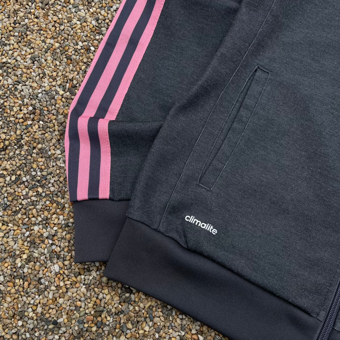 아디다스 시그니처 로고 핑크 라인 트랙탑 져지 상품이미지2