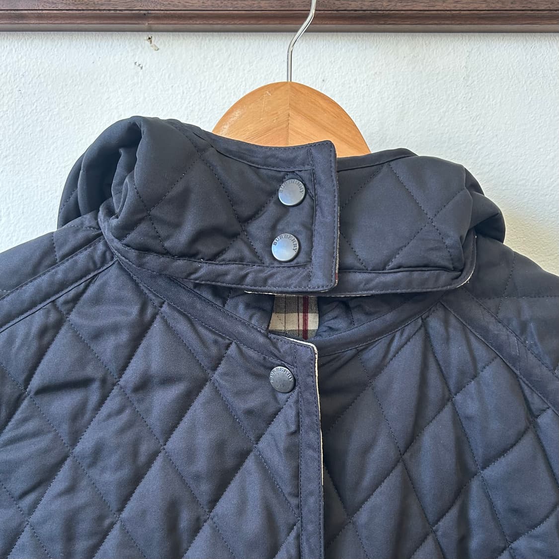 버버리 퀄팅 후드 자켓 상품이미지8
