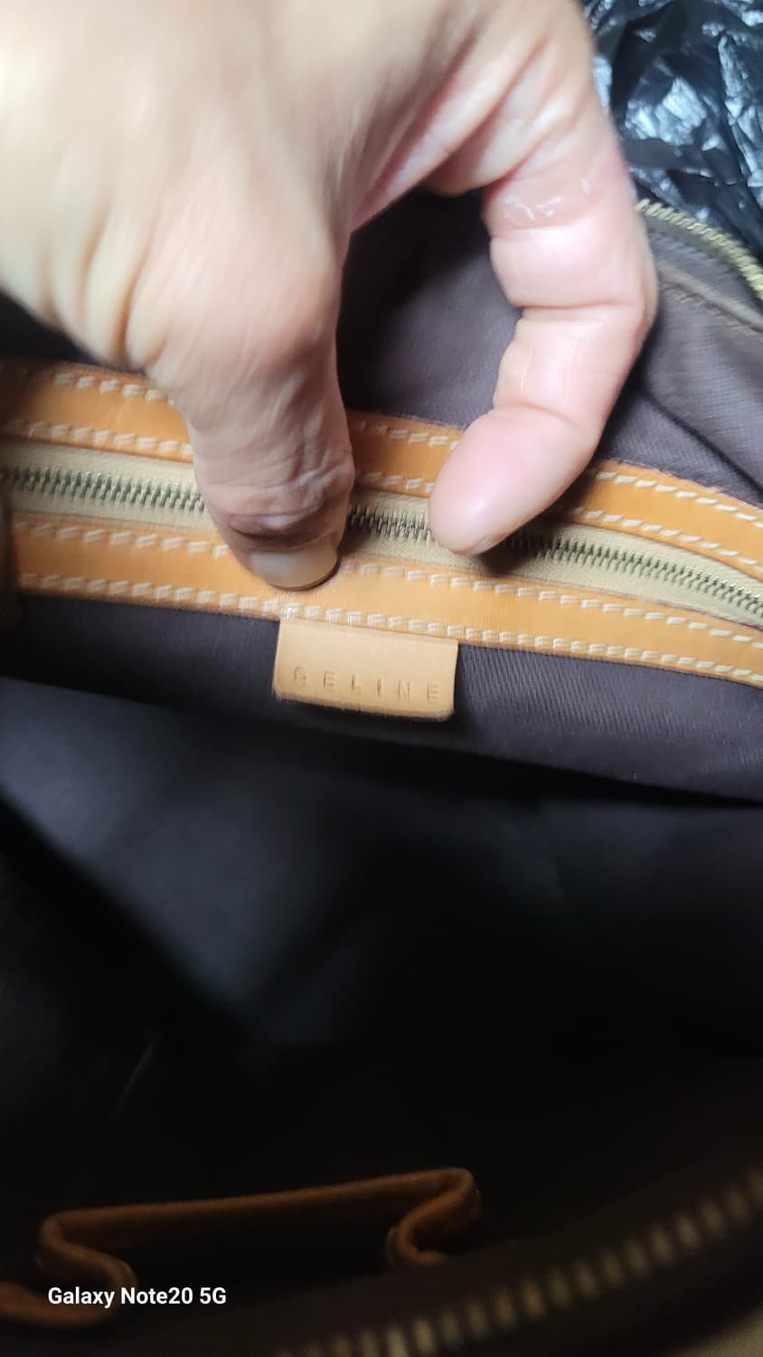 셀린느 마카담 숄더백 상품이미지6