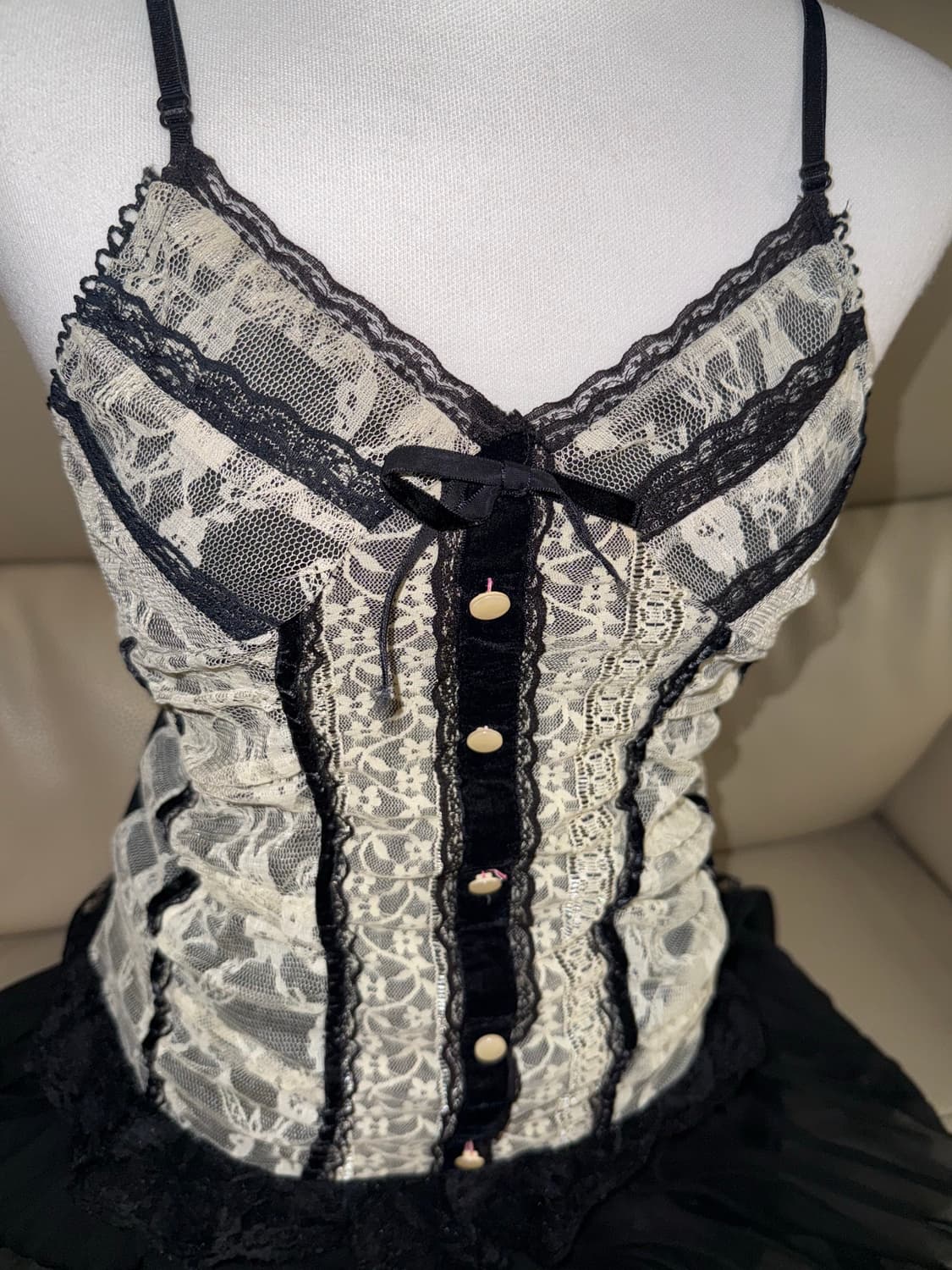 lace detail button-up sleeveless 상품이미지4