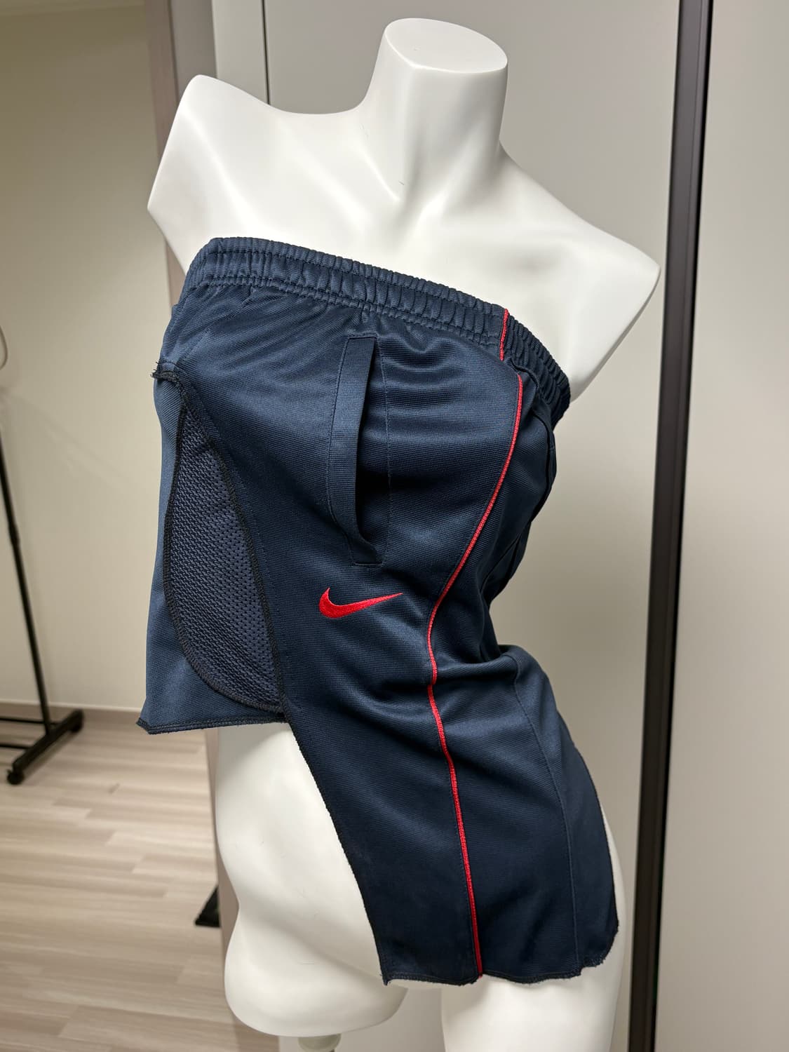 나이키 탱크탑 (빈티지 희귀 리폼 제품) 상품이미지1