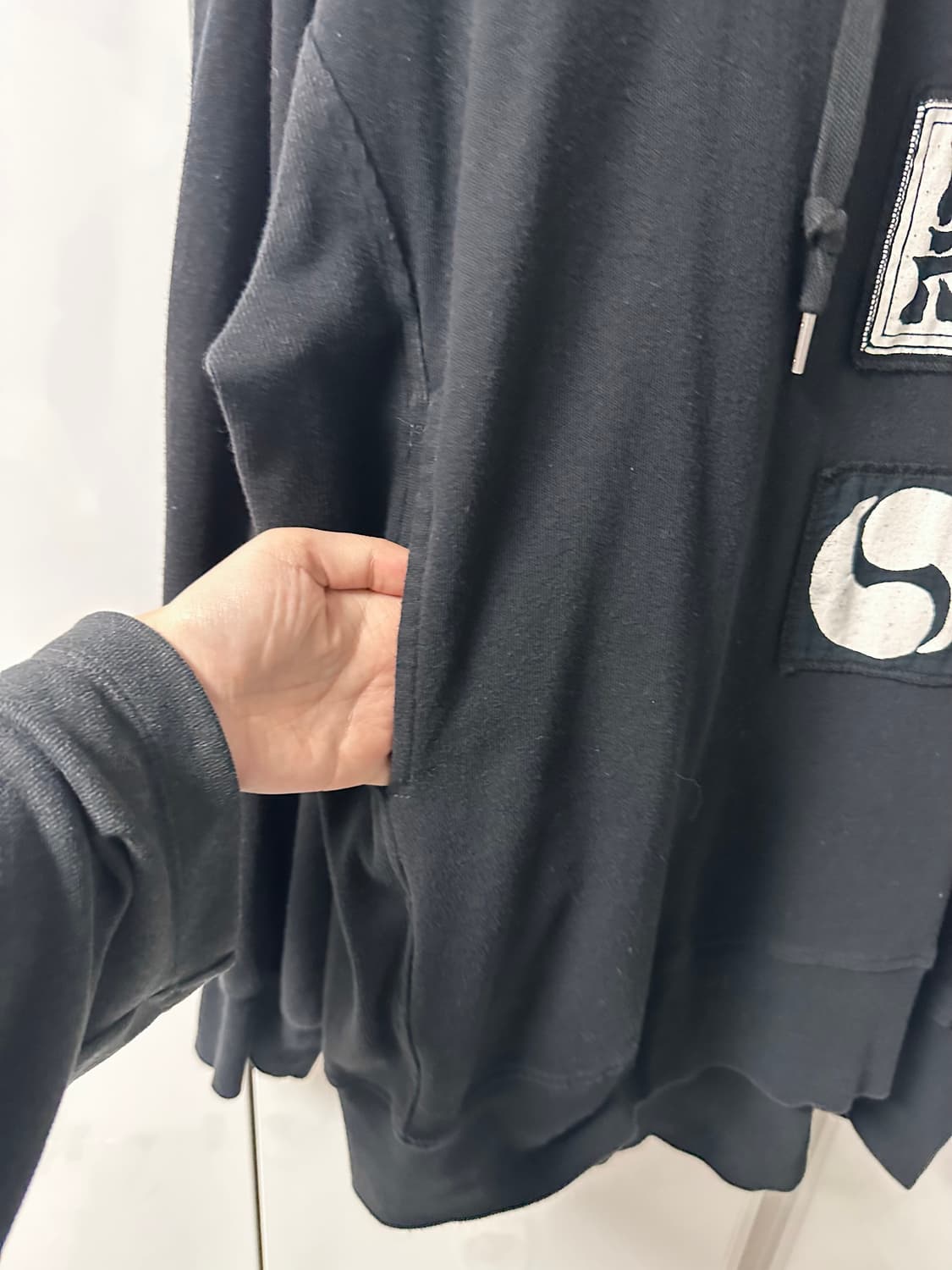 오리엔탈 그래픽 패치 박스핏 후드티 상품이미지4