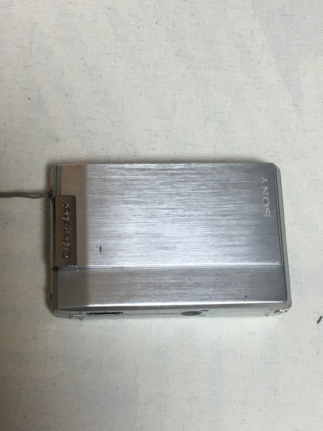 소니 DSC-T100 / 세련된 디자인 속 필름 감성 디카 상품이미지3