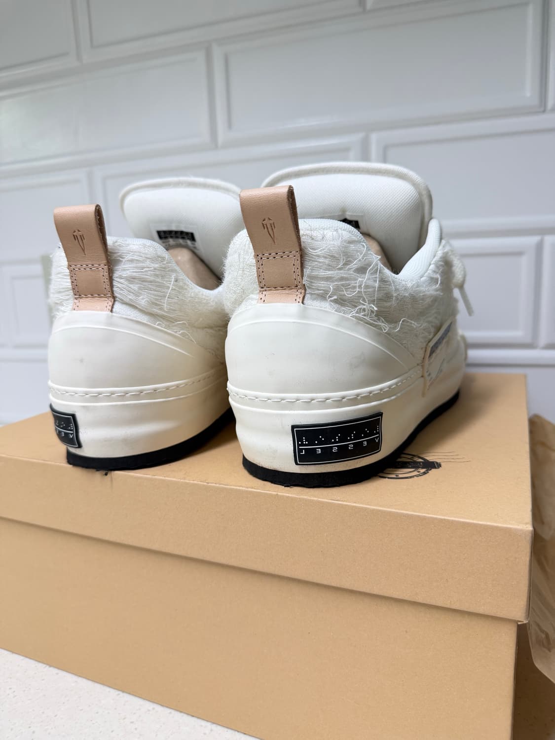 펑첸왕 엑스베젤 스니커즈 43사이즈 상품이미지10