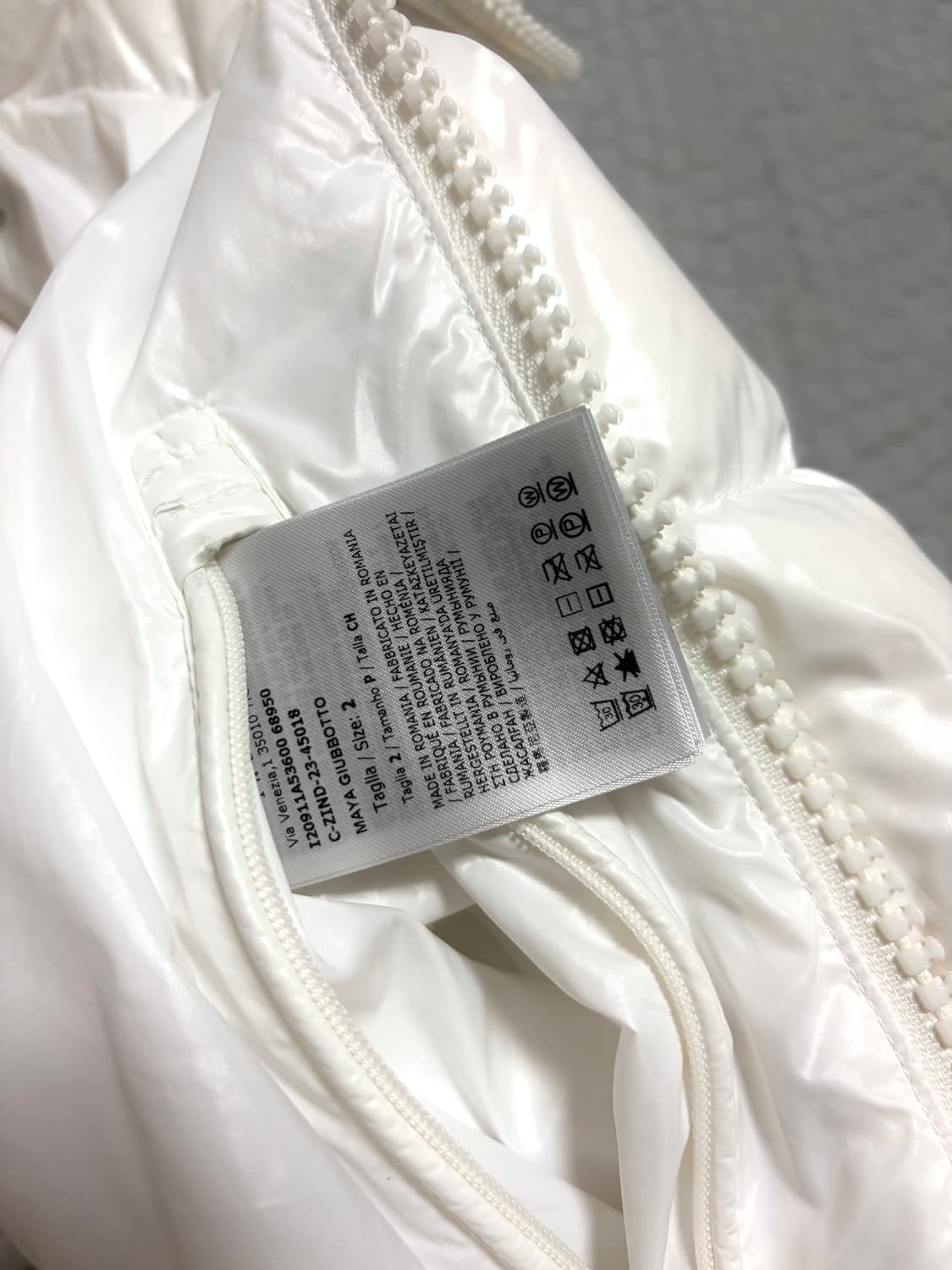 몽클레어 마야 패딩 상품이미지6