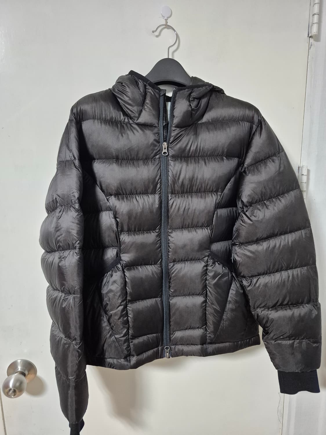 벨리에 25FW 메이즈 라이트 웨이트 덕다운 패딩 상품이미지8