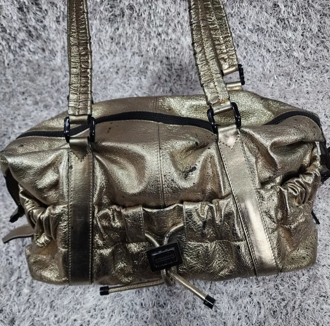 버버리 레더 숄더백 상품이미지3