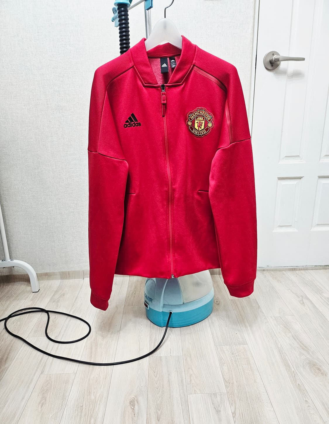 (100)L ☆초대장급☆ 아디다스 맨유 [빨강] 트랙탑져지 상품이미지1