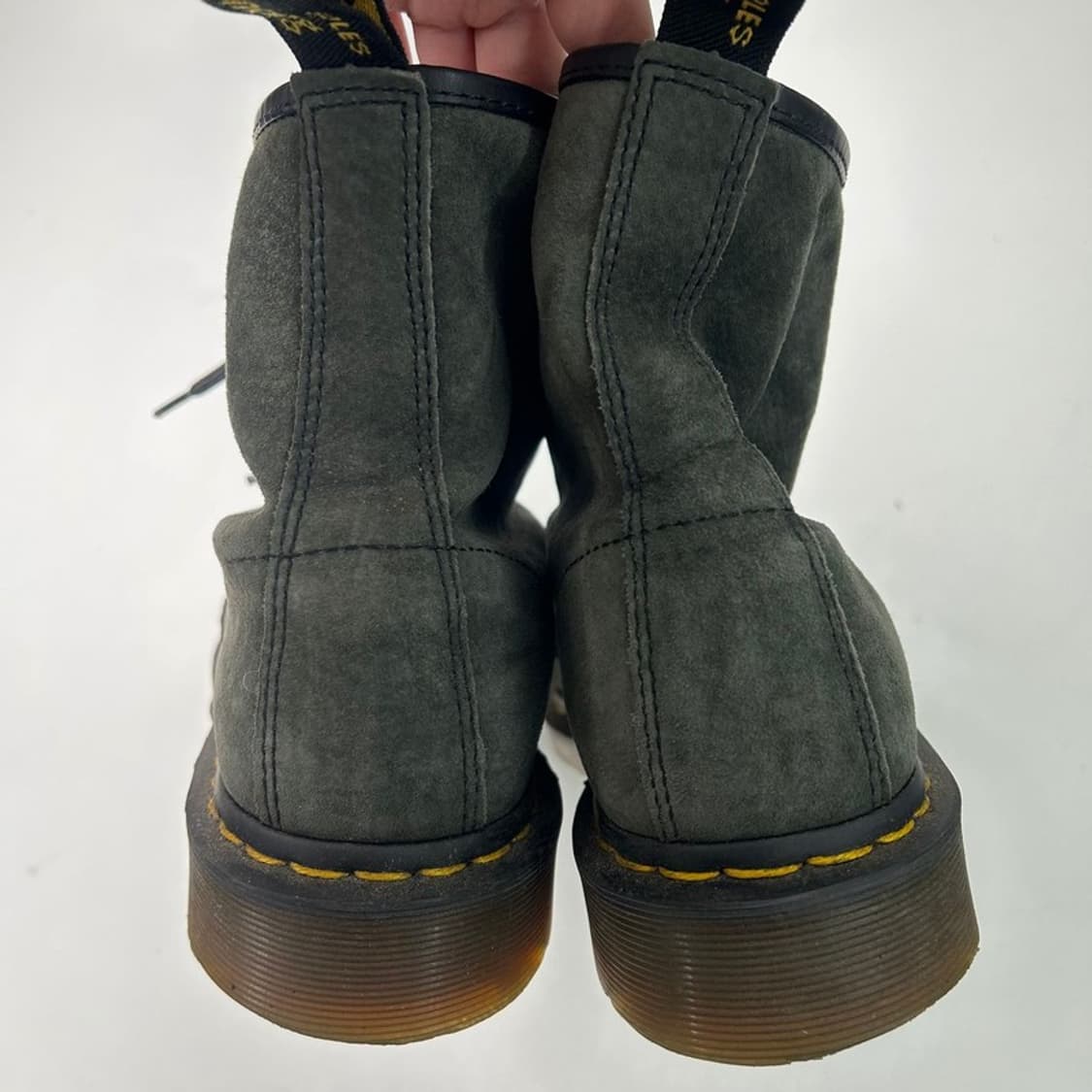 닥터마틴 1460 8홀 스웨이드 부츠 UK 7 상품이미지6