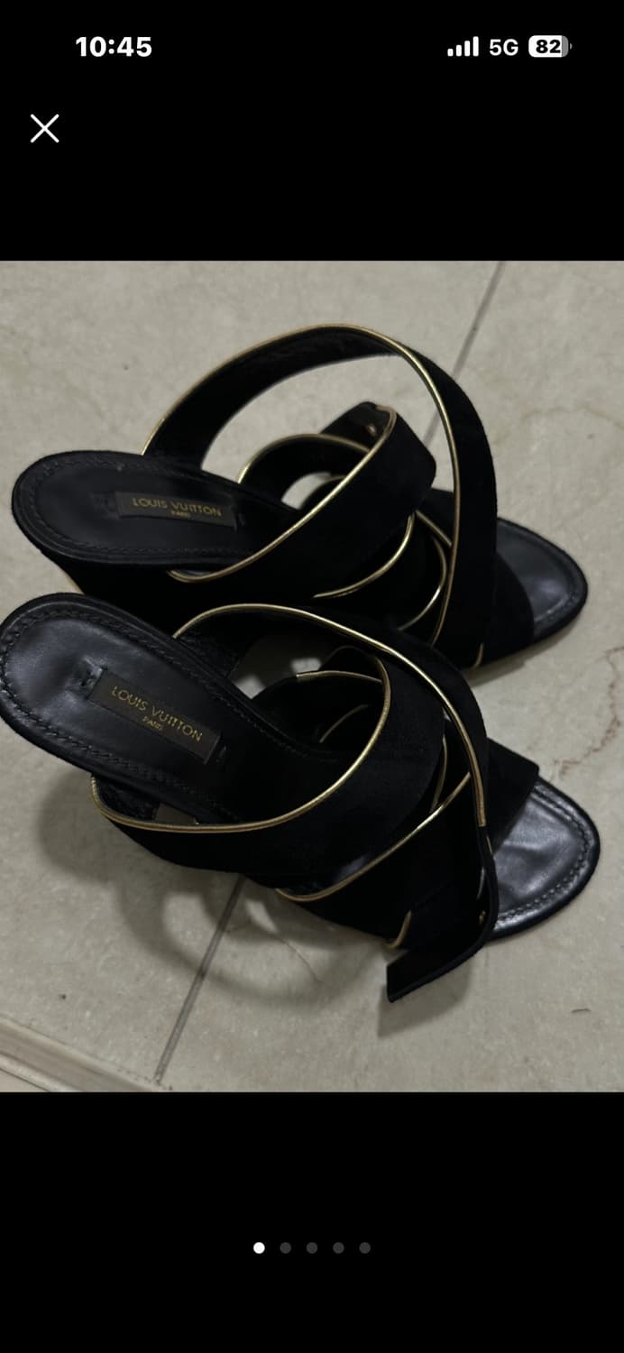 루이비통 블랙 샌들힐 37.5 (245) 상품이미지1