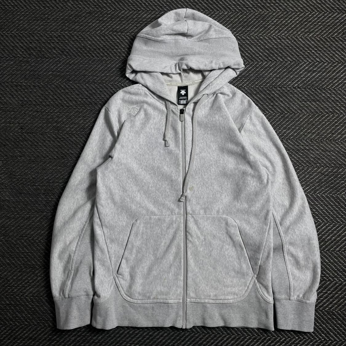 데상트 자수로고 그레이 후드집업 y 4148 상품이미지2