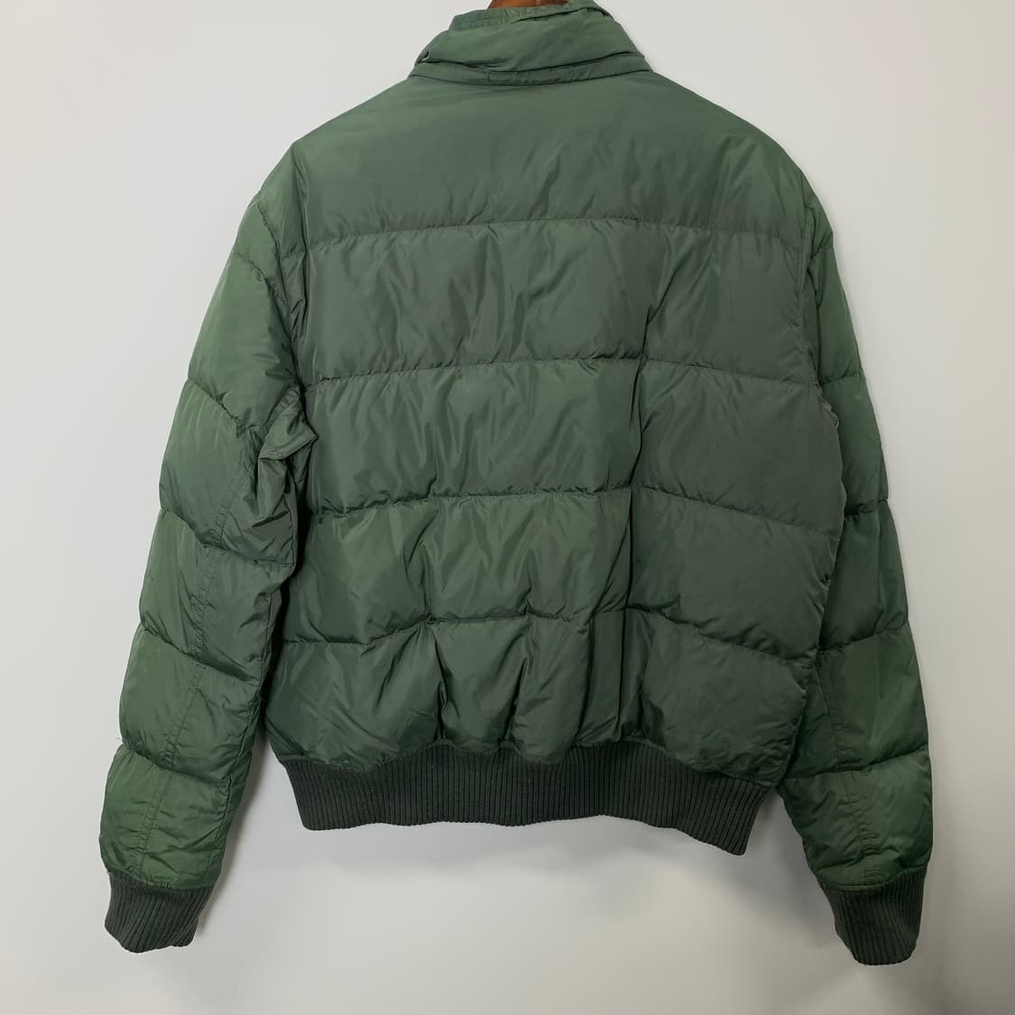 캘빈클라인 카키 포켓 패딩 봄버 자켓 상품이미지3