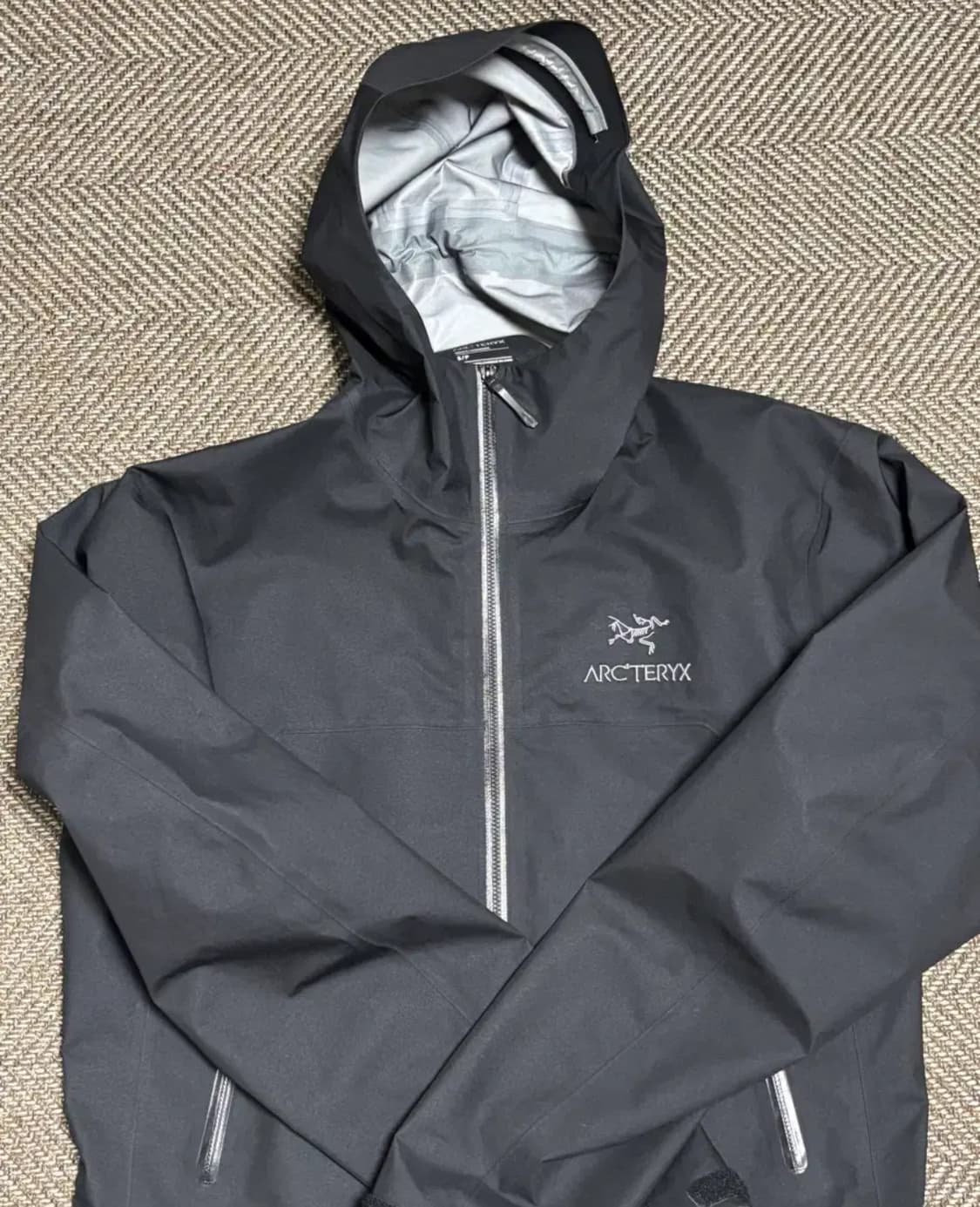 아크테릭스 베타 바람막이 상품이미지1