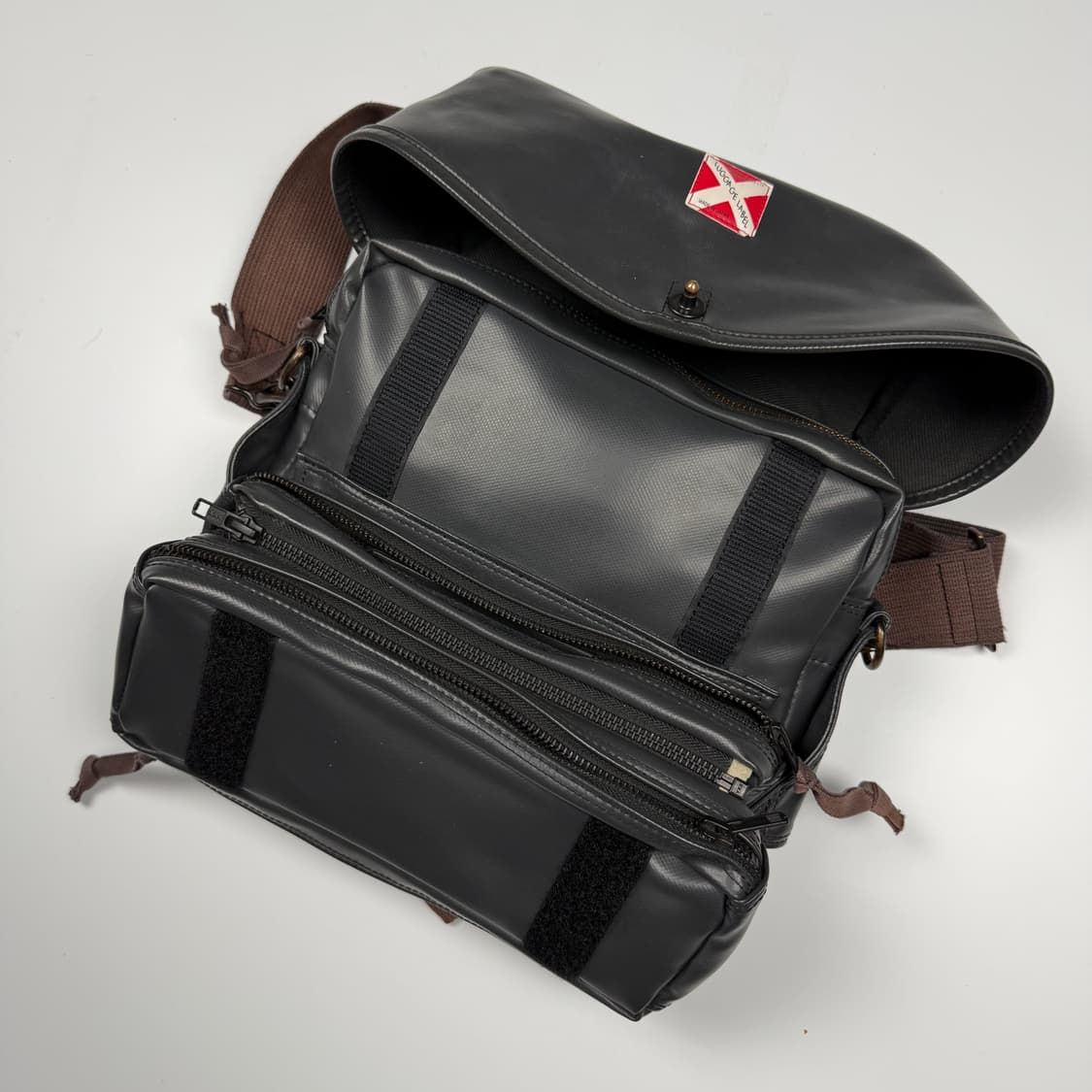 요시다포터 러기지라벨 라이너 숄더백 블랙 상품이미지7