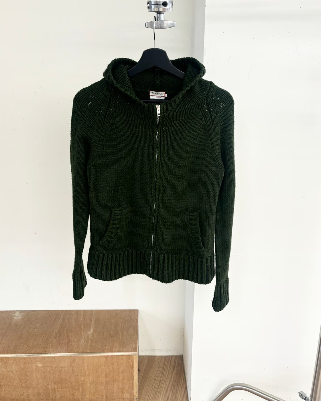 막스앤코 카키 니트 후드 집업 상품이미지1