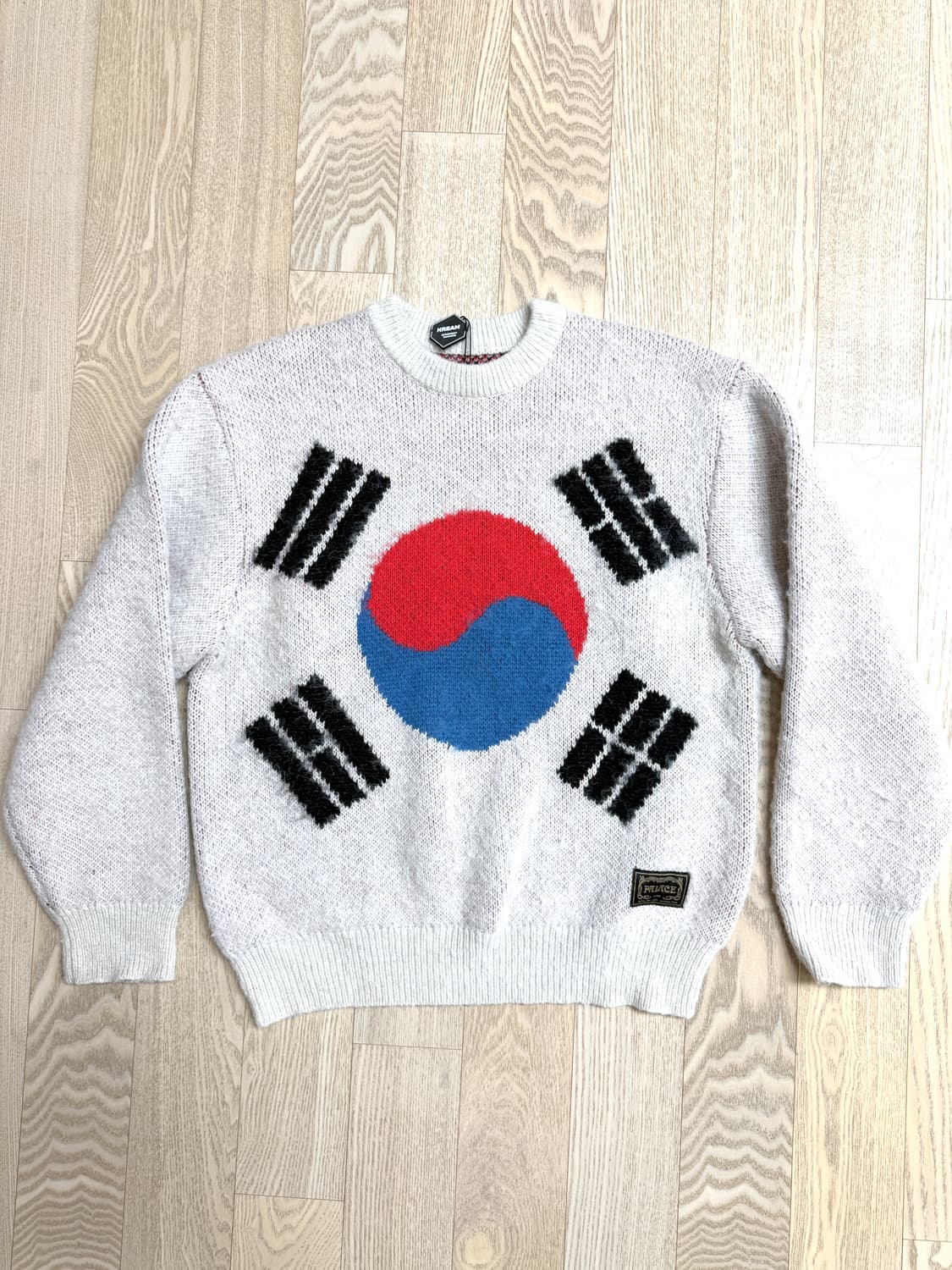 팔라스 사우스코리아 모헤어 니트 스웨터 (한정판 90만원) 상품이미지1