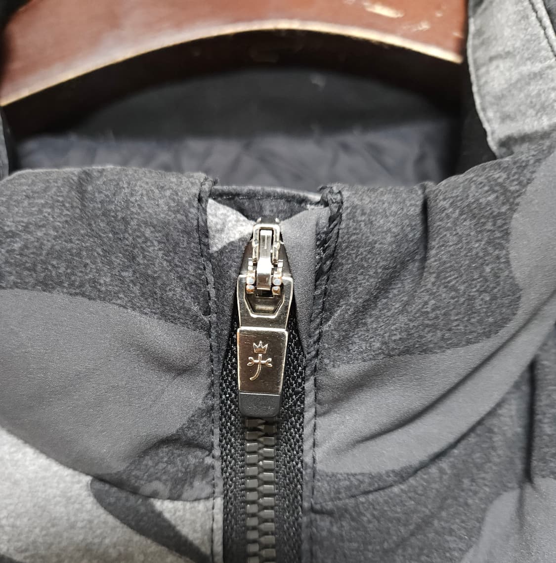 까스텔바작 카모플라쥬 덕다운 패딩조끼 (105/XL) 상품이미지3