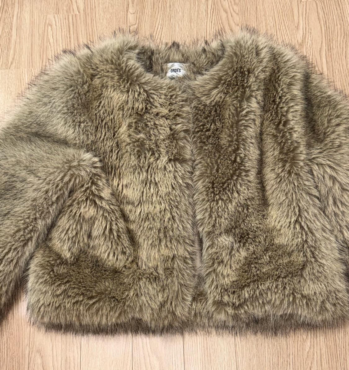 아멜리아 퍼 자켓 - 베이지 상품이미지1