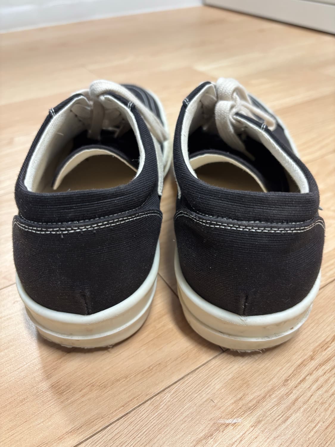 [265] 릭오웬스 다크쉐도우 빈티지 스니커즈 블랙/밀크 상품이미지8