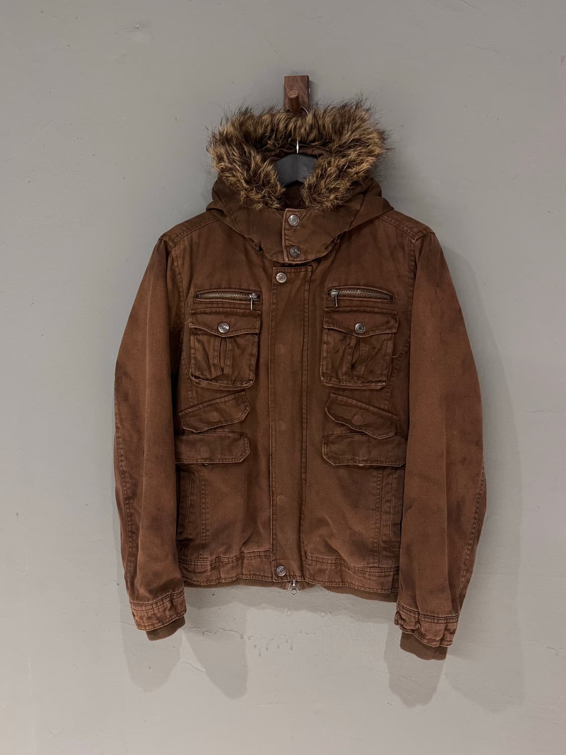 In The Attic 브라운 퍼 후드 자켓 상품이미지1