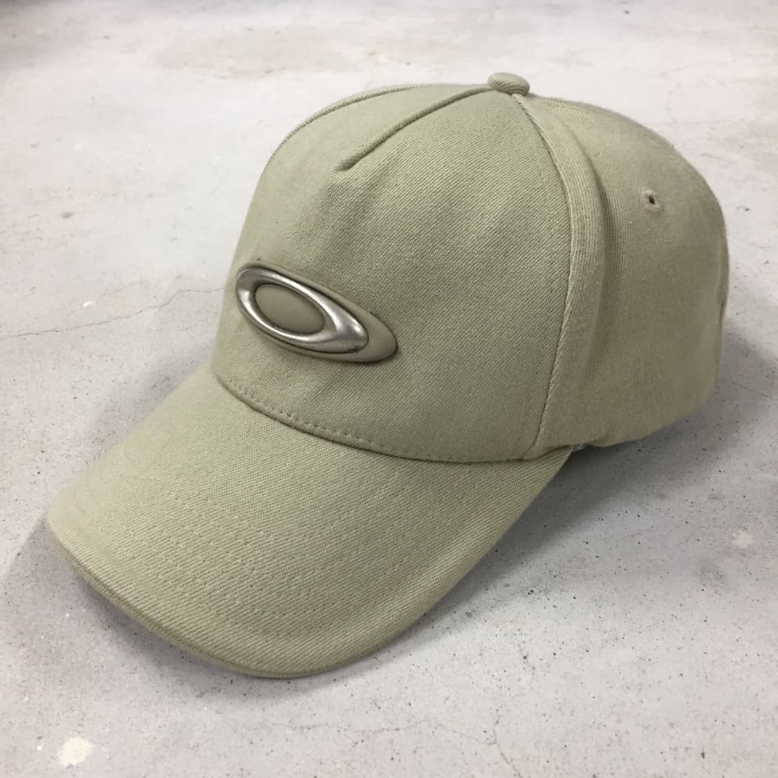 오클리 빅로고 볼캡 상품이미지1