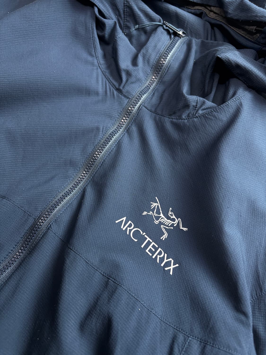 아크테릭스 아톰 SL 네이비 후디 재킷 2811 상품이미지4
